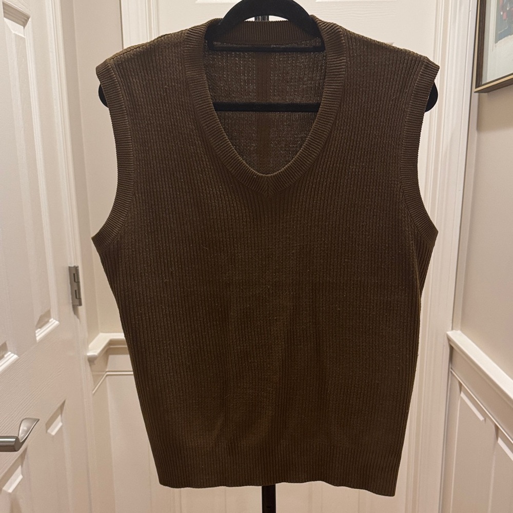 Brown Sleeveless Knit Sweater Vest